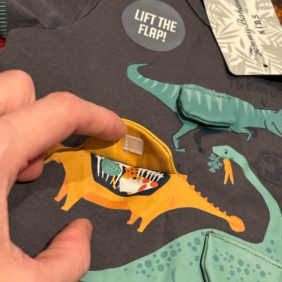 NWT Tommy Bahama baby 3-piece baby outfit - Picture 8 of 8